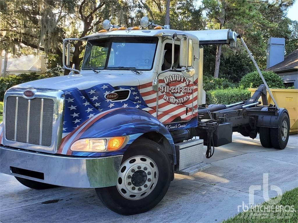 Peterbilt 335 Sunkvežimiai su keliamuoju kabliu