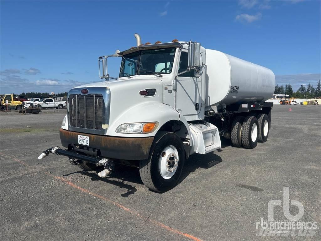 Peterbilt 348 Vandens sunkvežimiai