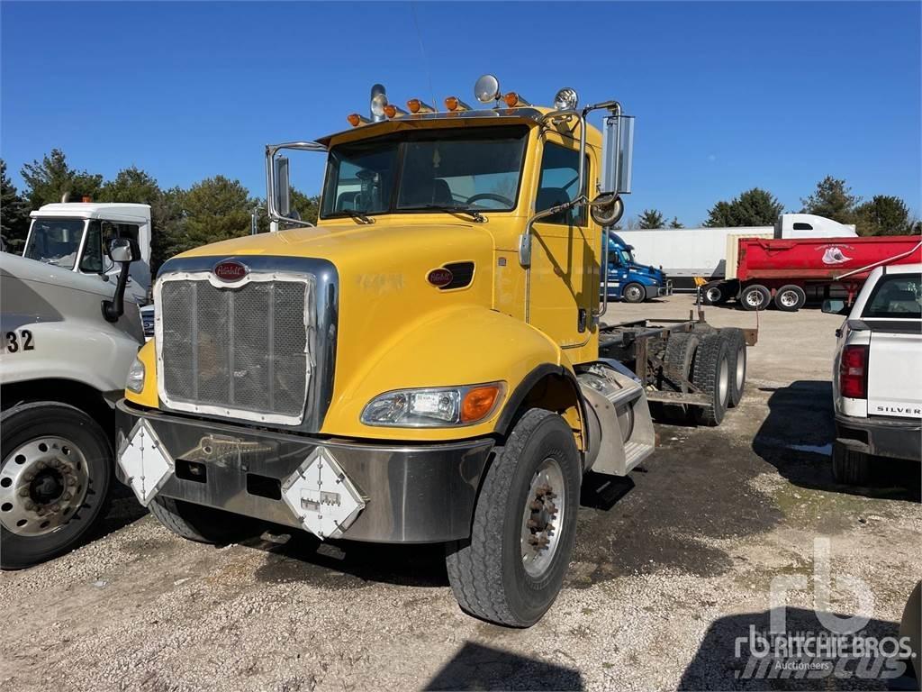 Peterbilt 348 Važiuoklė su kabina