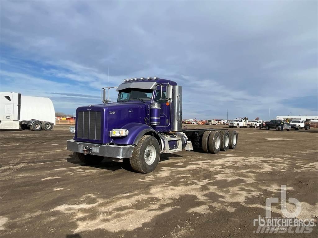 Peterbilt 367 Važiuoklė su kabina
