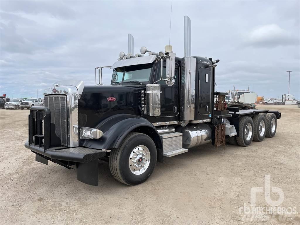 Peterbilt 367 Platforminiai/Gerviniai sunkvežimiai