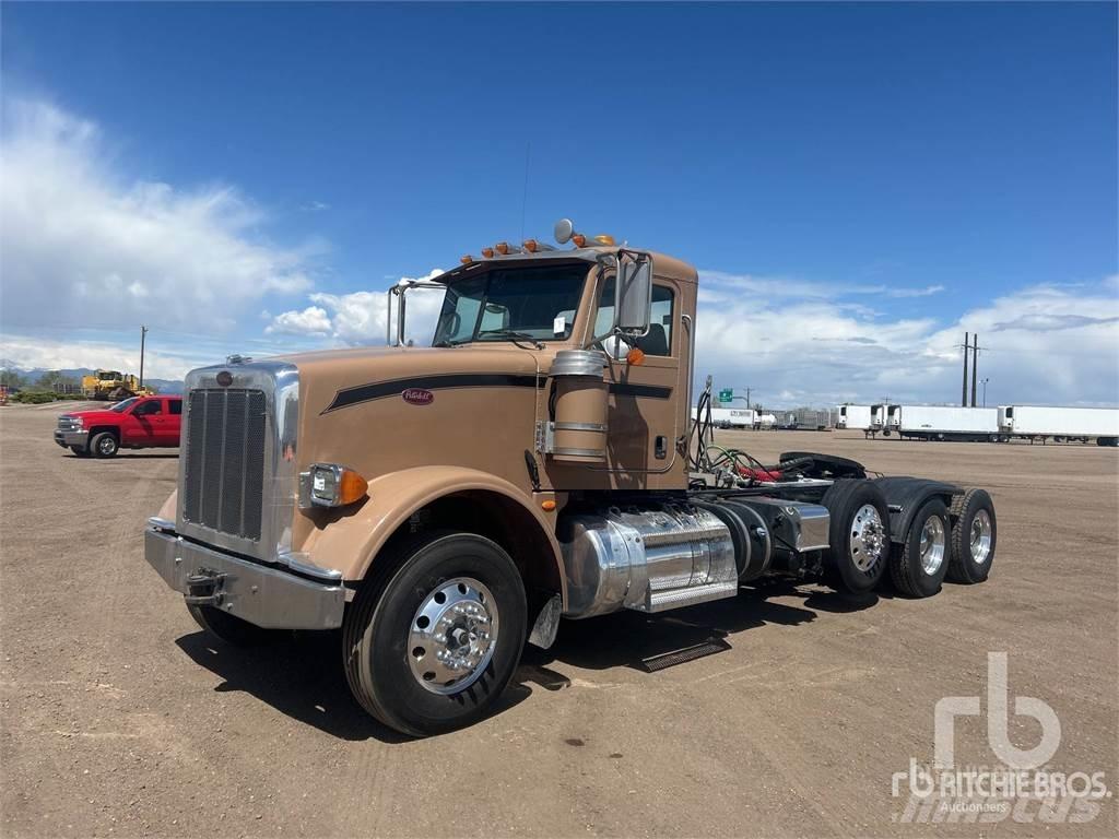 Peterbilt 367 Naudoti vilkikai
