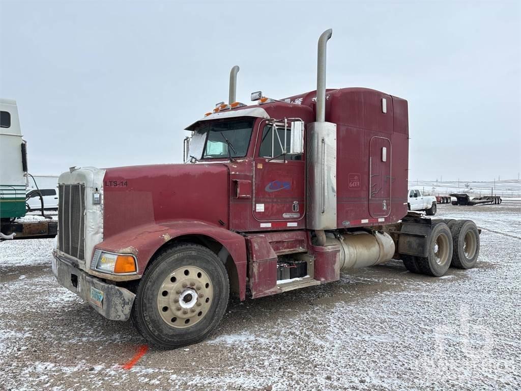 Peterbilt 377 Naudoti vilkikai