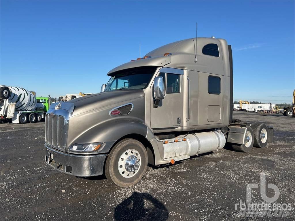 Peterbilt 387 Naudoti vilkikai