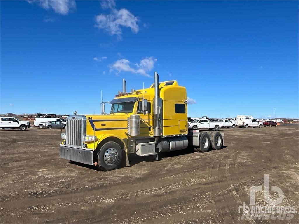 Peterbilt 389 Naudoti vilkikai