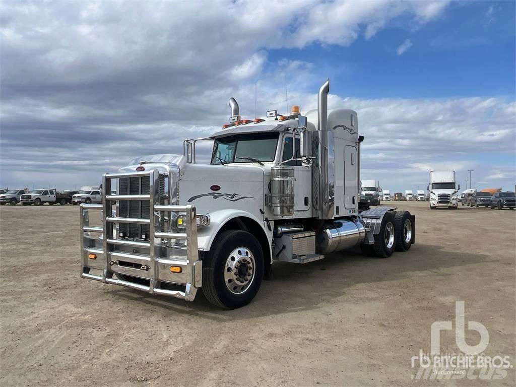 Peterbilt 389 Naudoti vilkikai