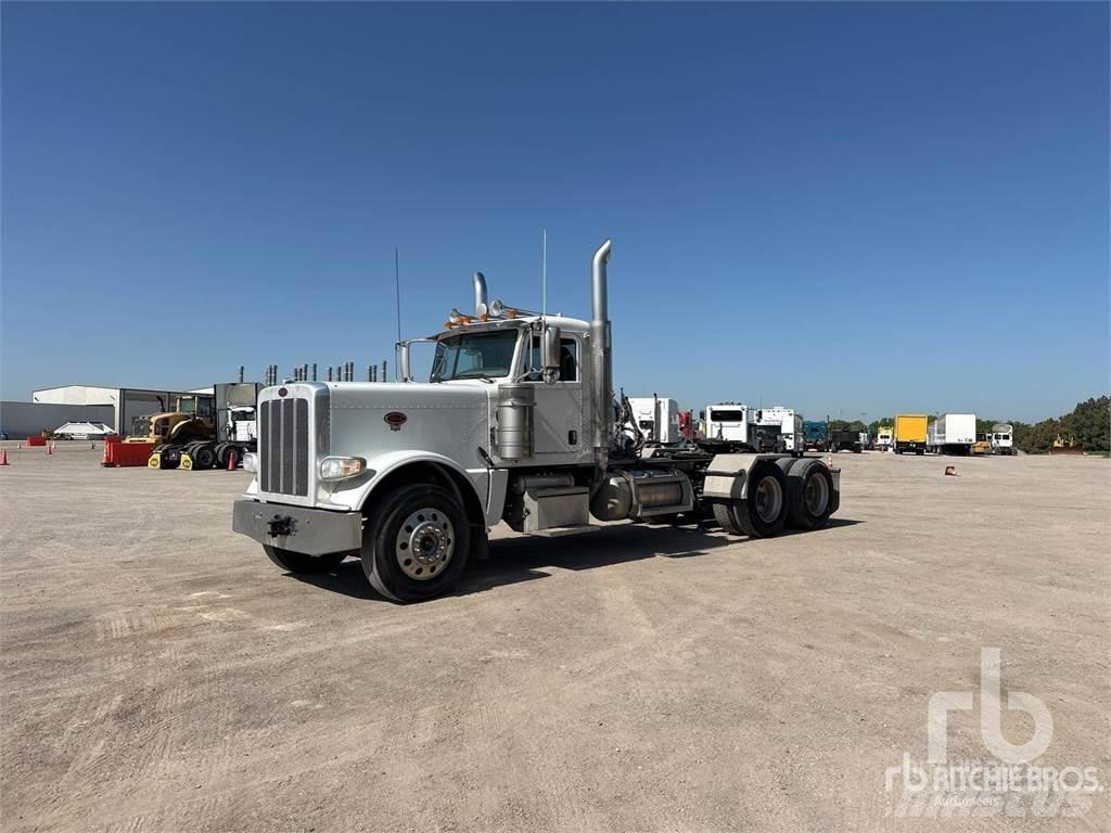 Peterbilt 389 Naudoti vilkikai