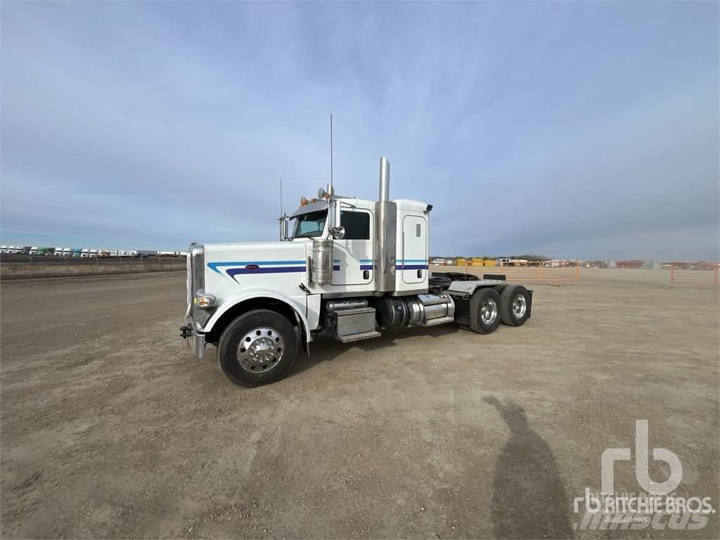 Peterbilt 389 Naudoti vilkikai