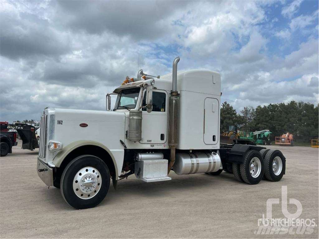 Peterbilt 389 Naudoti vilkikai