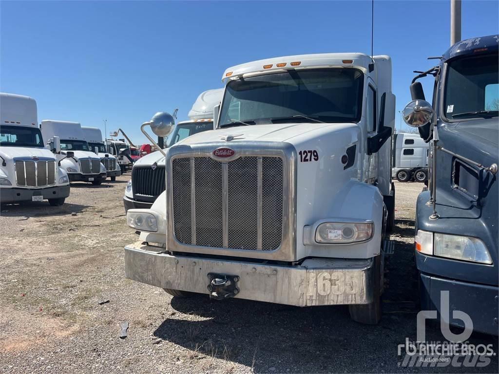 Peterbilt 567 Naudoti vilkikai