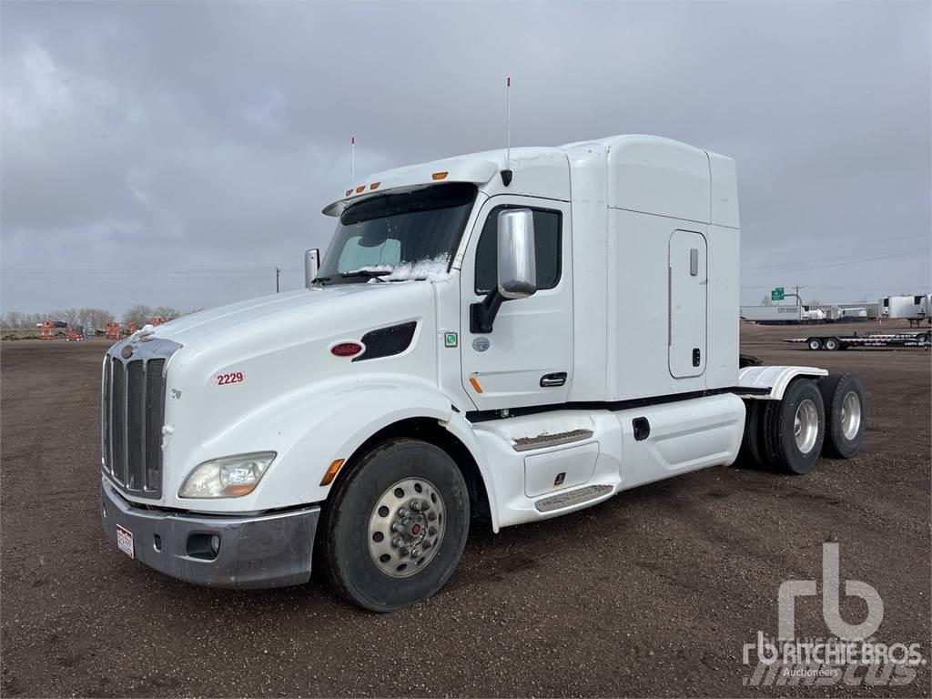 Peterbilt 579 Naudoti vilkikai