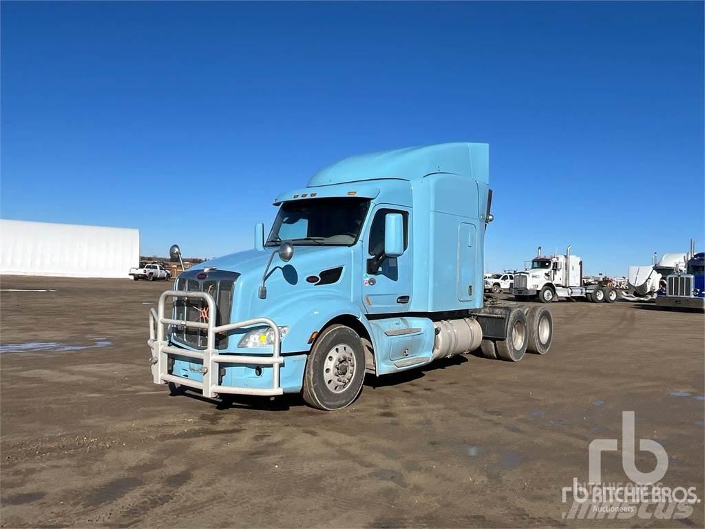 Peterbilt 579 Naudoti vilkikai