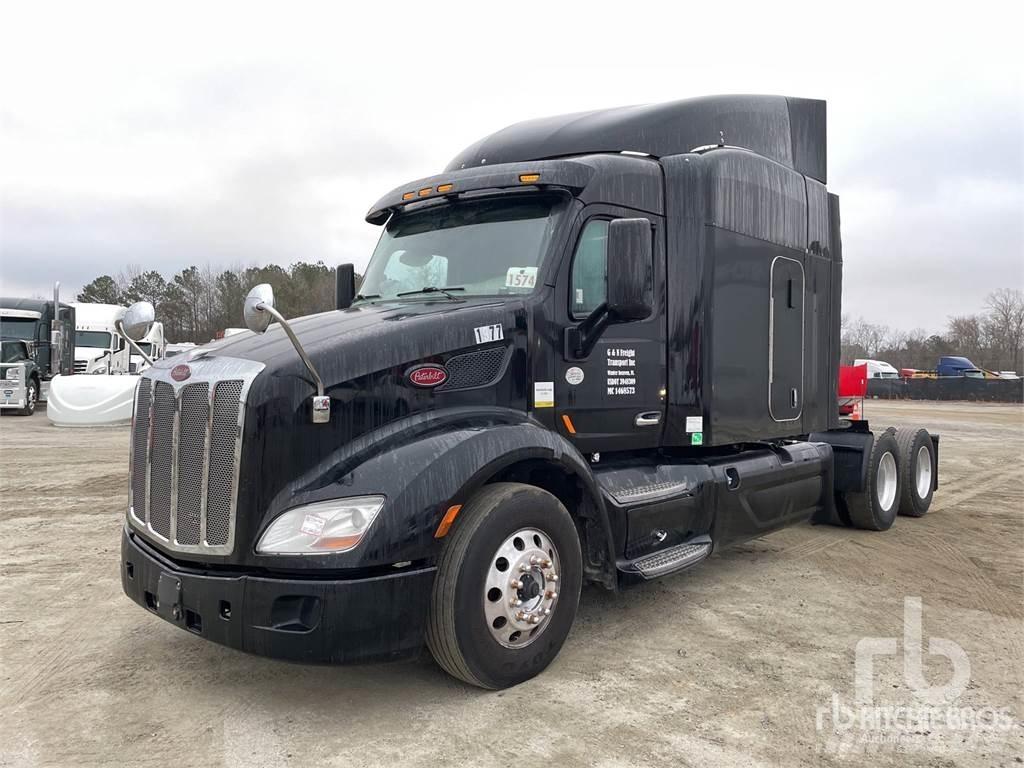 Peterbilt 579 Naudoti vilkikai