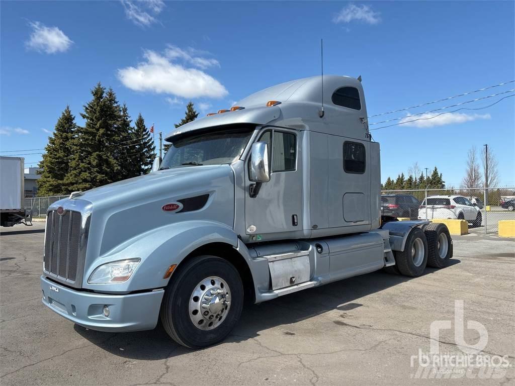 Peterbilt 587 Naudoti vilkikai