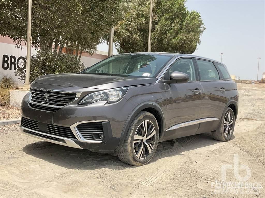 Peugeot 5008 Lengvieji automobiliai