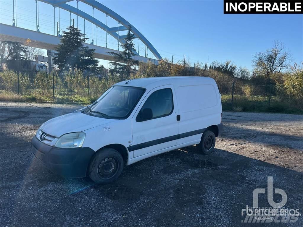 Peugeot PARTNER Vilkikai šaldytuvai