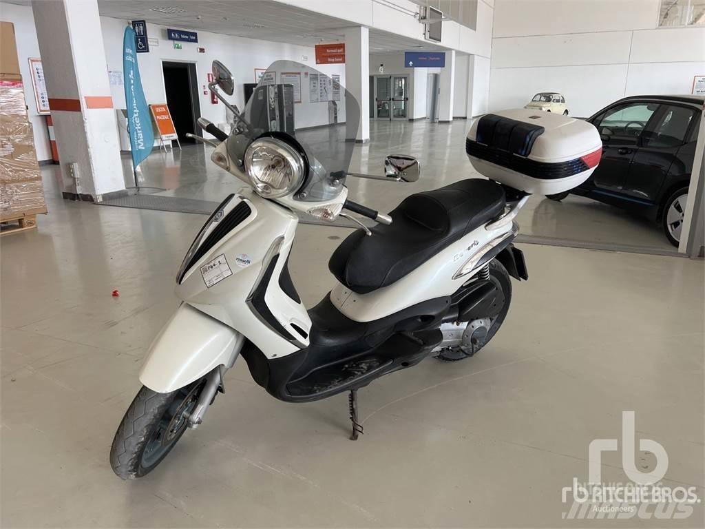 Piaggio BEVERLY Lengvieji automobiliai