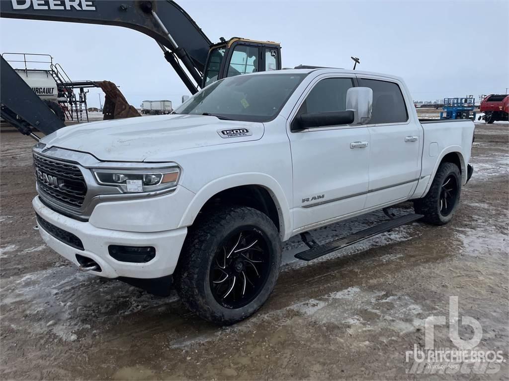 RAM 1500 Pikapai / Bortiniai sunkvežimiai