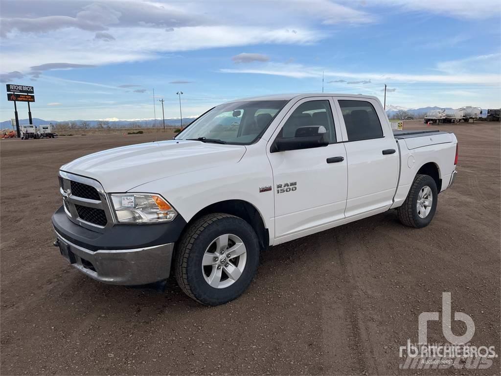 RAM 1500 Pikapai / Bortiniai sunkvežimiai