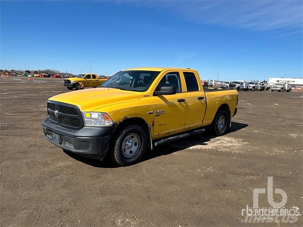 RAM 1500 Pikapai / Bortiniai sunkvežimiai