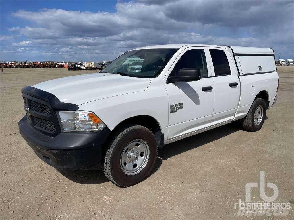 RAM 1500 Pikapai / Bortiniai sunkvežimiai