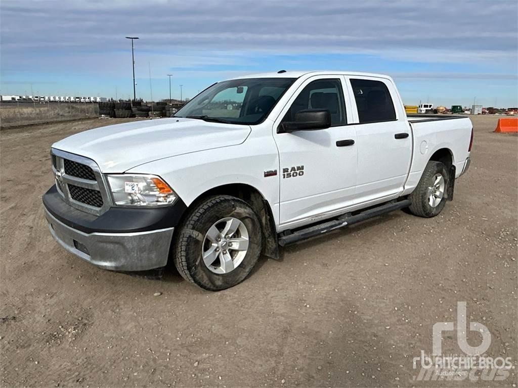 RAM 1500 Pikapai / Bortiniai sunkvežimiai