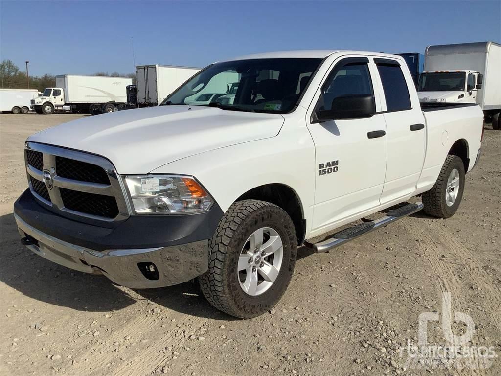 RAM 1500 Pikapai / Bortiniai sunkvežimiai