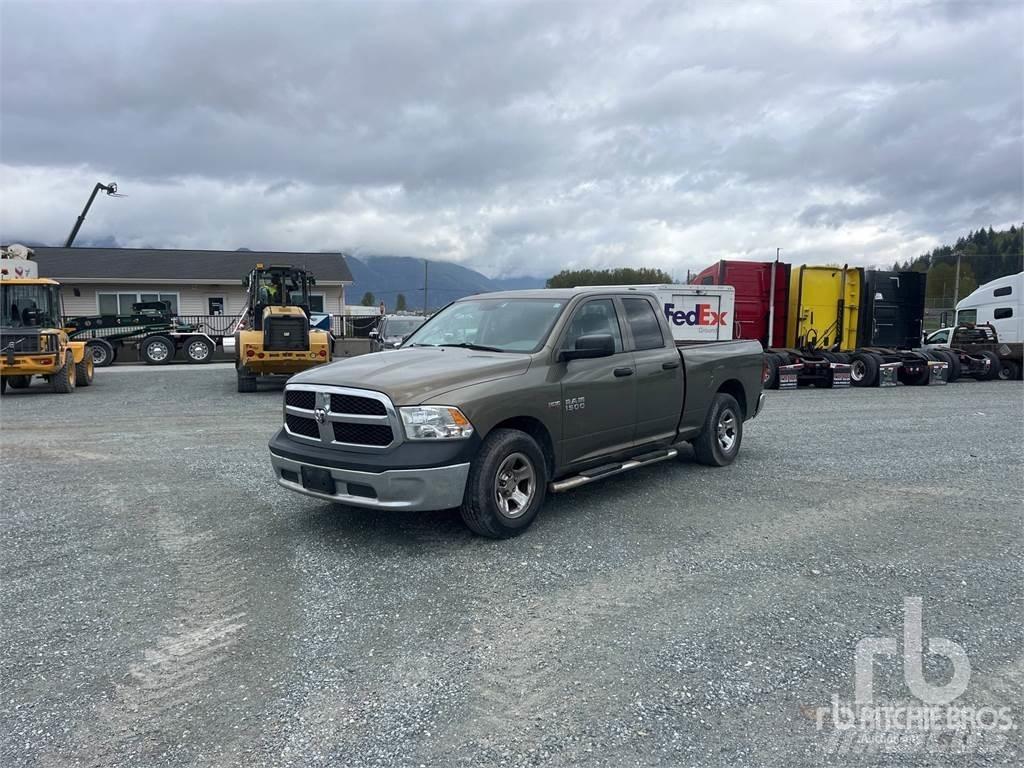 RAM 1500 Pikapai / Bortiniai sunkvežimiai
