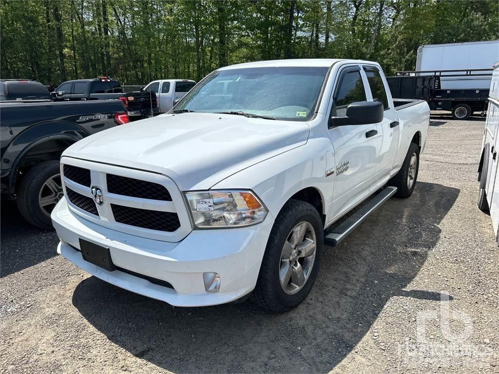 RAM 1500 Pikapai / Bortiniai sunkvežimiai