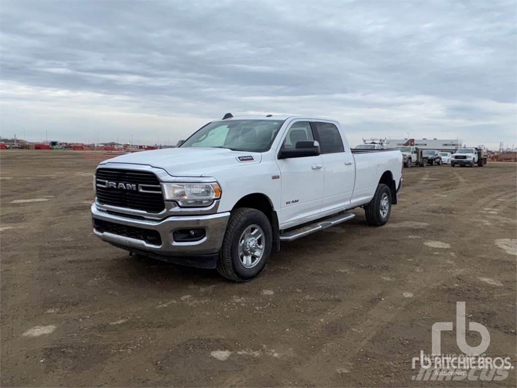 RAM 2500HD Pikapai / Bortiniai sunkvežimiai