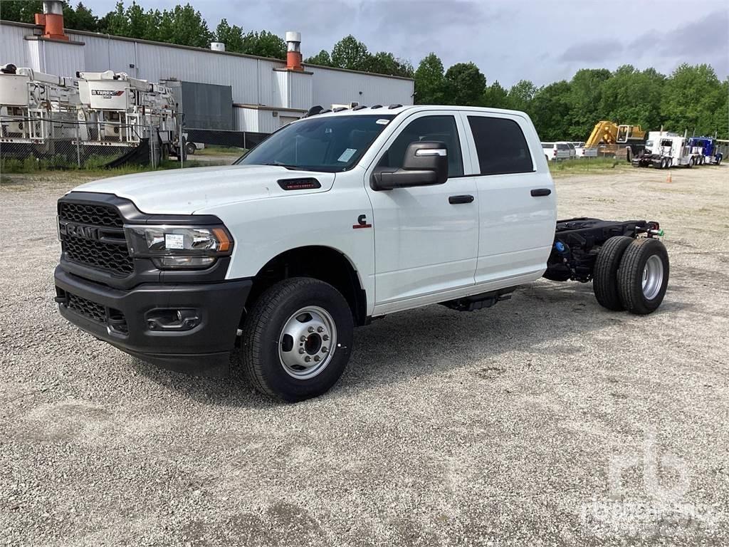 RAM 3500 Važiuoklė su kabina