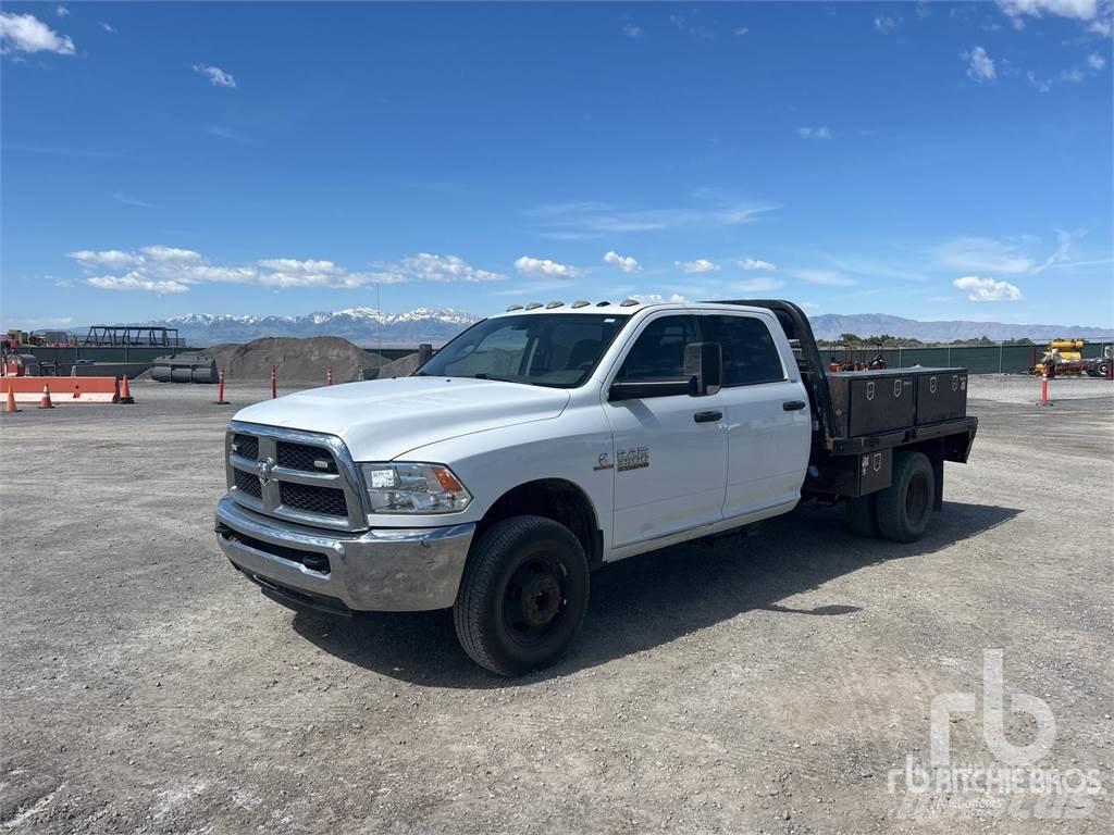 RAM 3500HD Platformos/ Pakrovimas iš šono