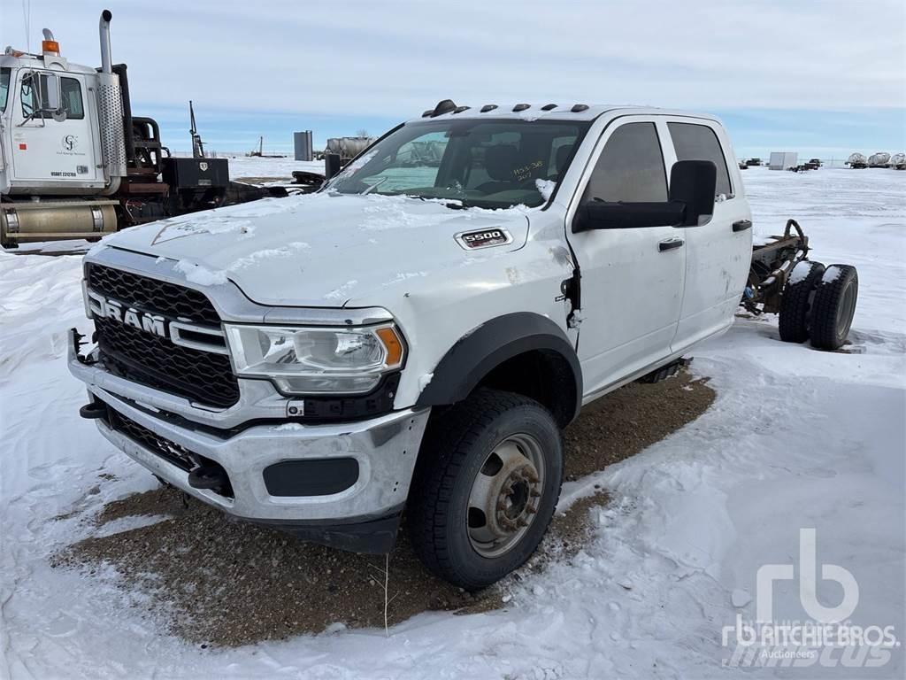 RAM 5500 Važiuoklė su kabina