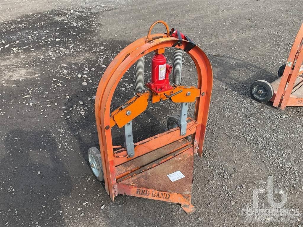  REDBAND BSA235H Asfalto smulkinimo technika