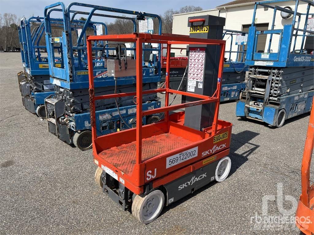 SkyJack SJ12 Alkūniniai keltuvai