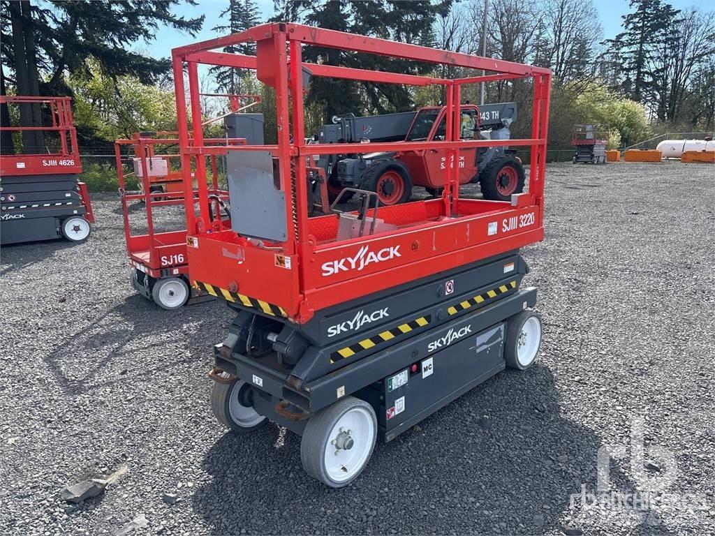 SkyJack SJ3220 Žirkliniai keltuvai