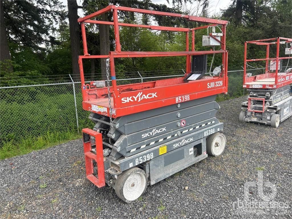 SkyJack SJ3226 Žirkliniai keltuvai