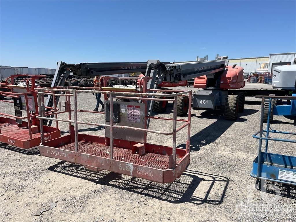 SkyJack SJ66T Alkūniniai keltuvai