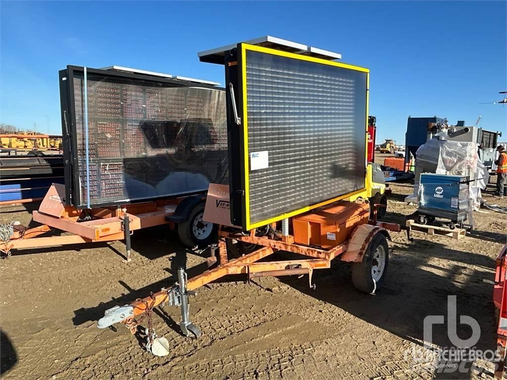  Solar Kiti kelių tiesimo įrengimai