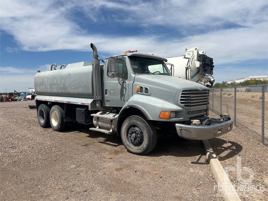 Sterling L9500 Vandens sunkvežimiai