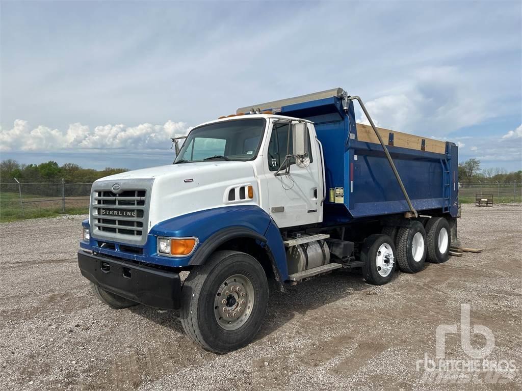 Sterling LT9500 Savivarčių priekabų vilkikai