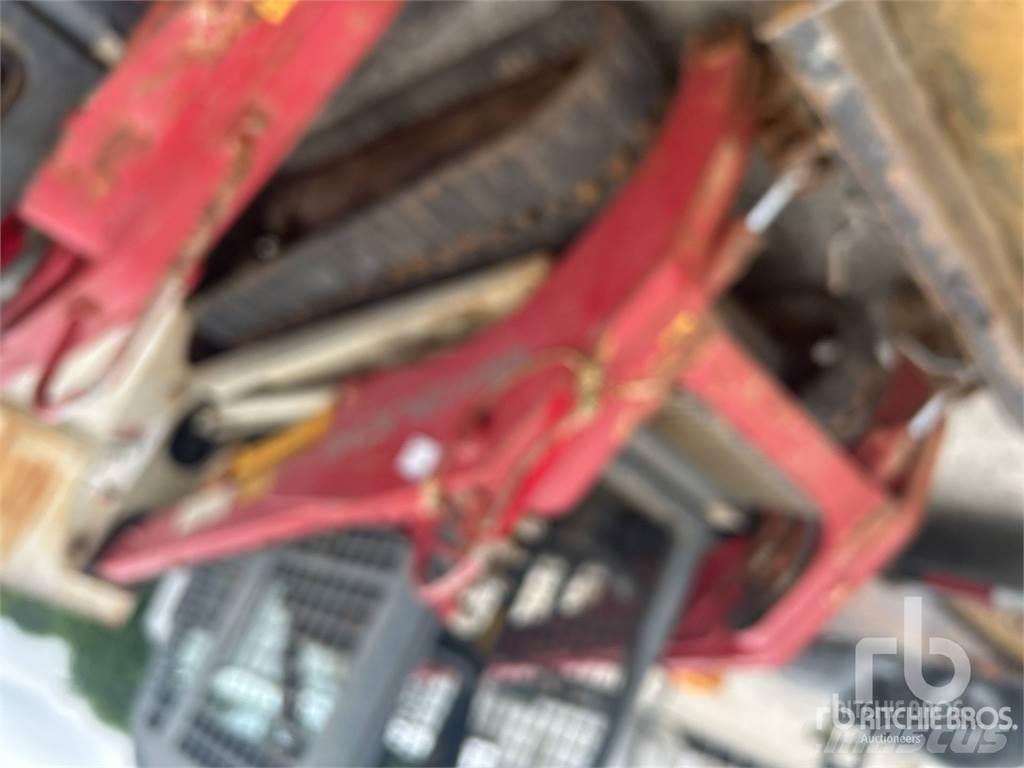 Takeuchi TL10 Krautuvai su šoniniu pasukimu