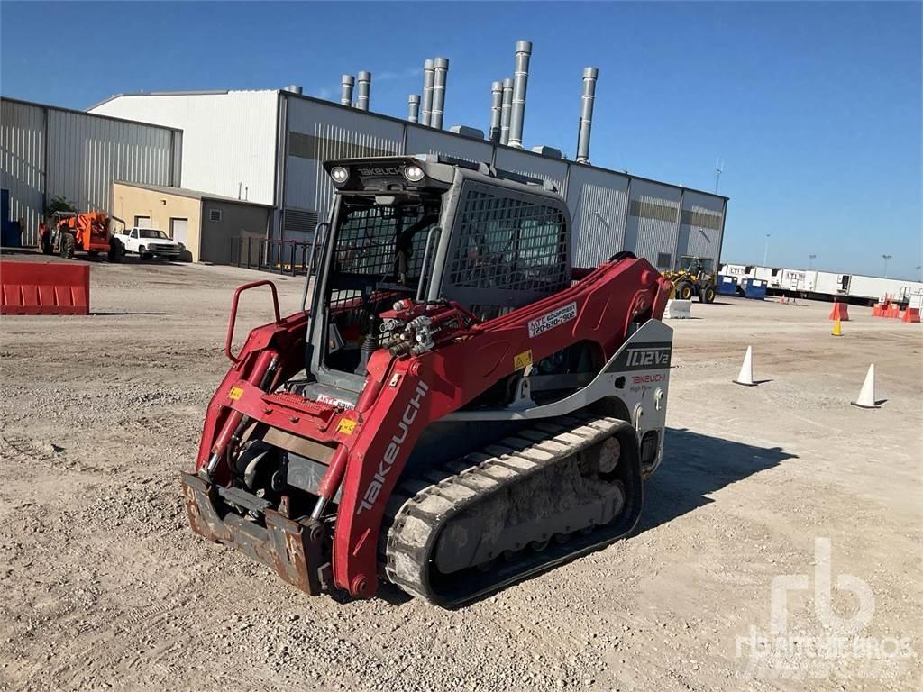Takeuchi TL12V2 Krautuvai su šoniniu pasukimu
