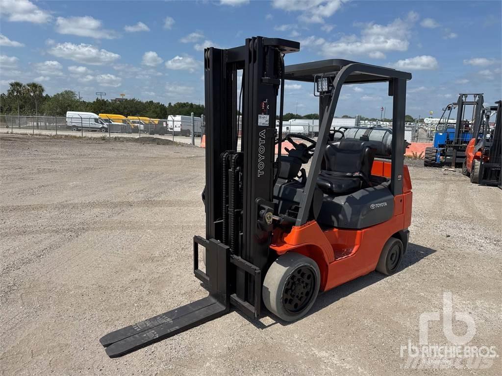 Toyota 7FGCU25 Dyzeliniai krautuvai