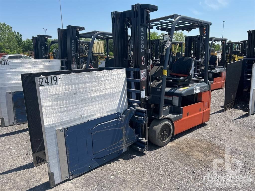 Toyota 8FBE20U Elektriniai šakiniai krautuvai