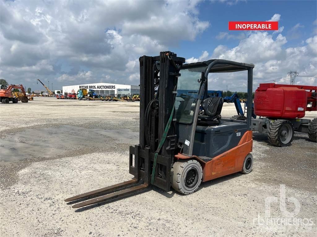 Toyota 8FBMT30 Elektriniai šakiniai krautuvai
