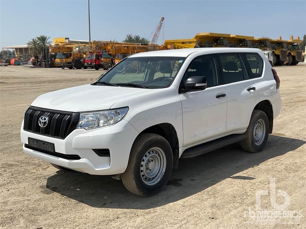 Toyota PRADO Pikapai / Bortiniai sunkvežimiai