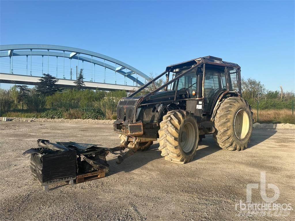Valtra T173 Traktoriai