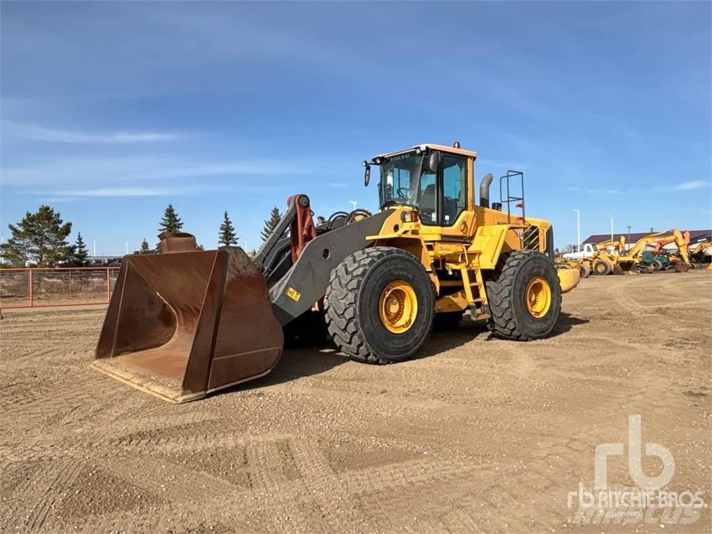 Volvo L220F Naudoti ratiniai krautuvai