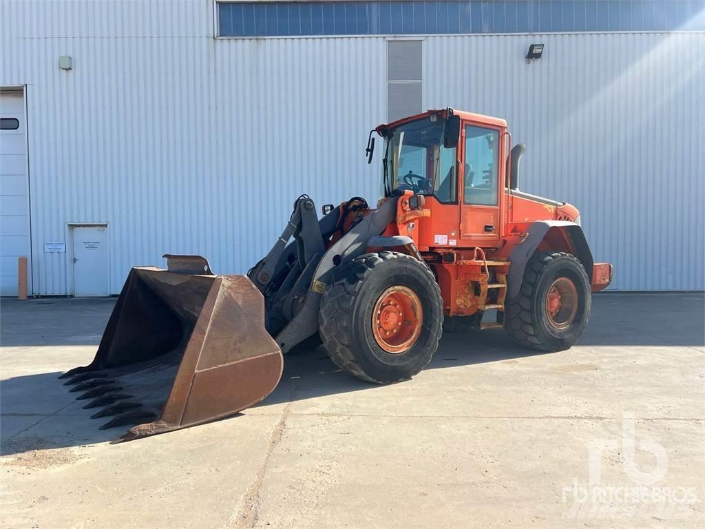 Volvo L60E Naudoti ratiniai krautuvai